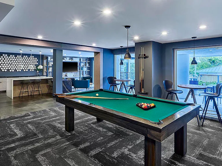 Griffis Pompano Beach Resident Lounge