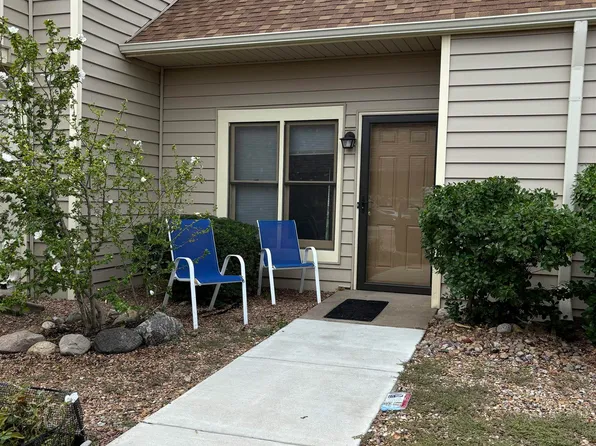2405 S Capri Ln APT 2803, Wichita, KS 67210