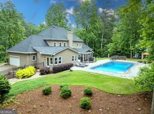 9950 Farmbrook Ln, Johns Creek, GA 30022