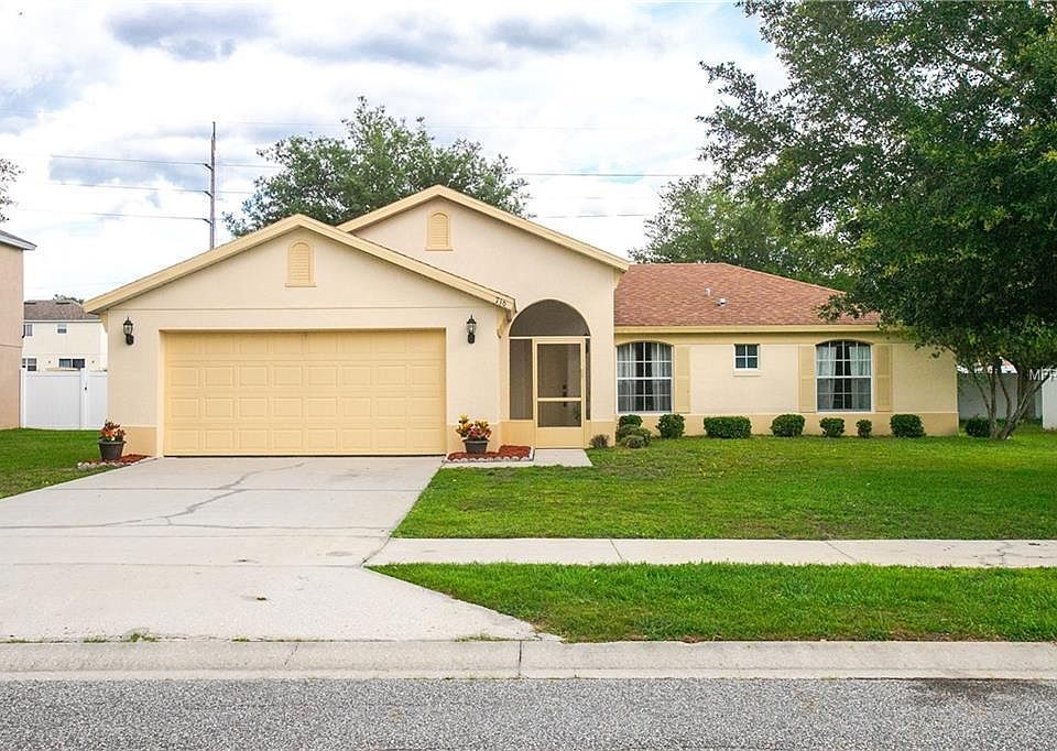 1st image of 716 Charing Pl