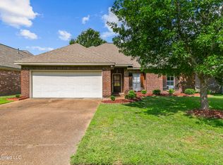902 Starboard Ct, Brandon, MS 39047