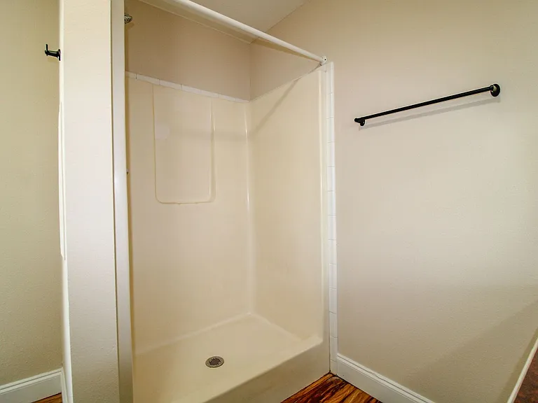 123 Meadows Ln — Photo 15