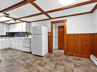 32 Patterson St APT 3, Augusta, ME 04330