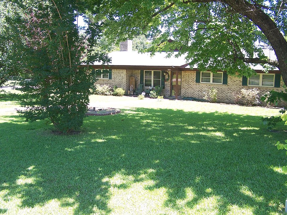 1st image of 1003 Hilltop Dr