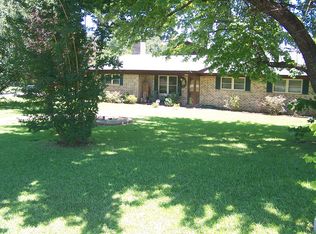 1003 Hilltop Dr, Hope, AR 71801
