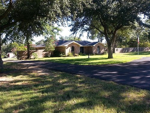 2nd image of 1318 Jeff Davis Dr