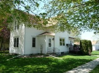 336 3rd Ave SE, Blooming Prairie, MN 55917