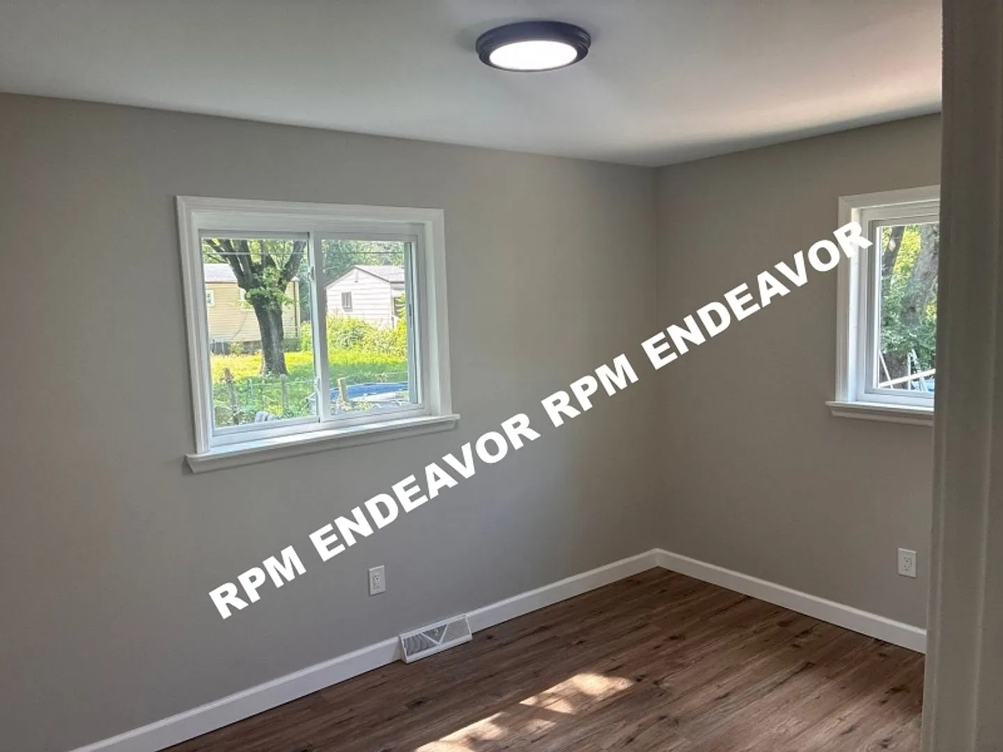 3 Bed 1 Bath Available Now — Photo 4