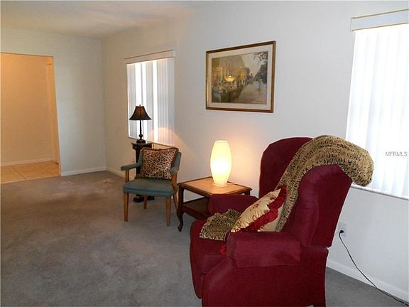 3rd image of 101 Cashew Ct
