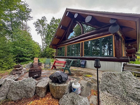 4th image of 123 Eagle Point Road
