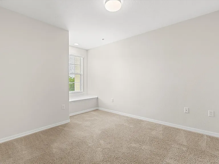 2046 Prospect Ave #1 — Photo 23