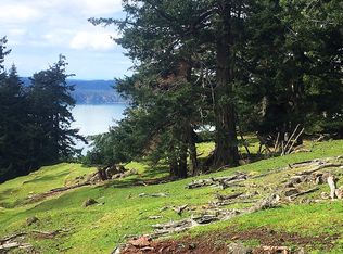 7 Decatur Highland Dr, Anacortes, WA 98221