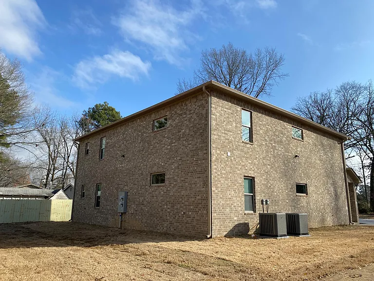 812 W Trickey Ln — Photo 21