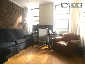 Rented by Citi Habitats