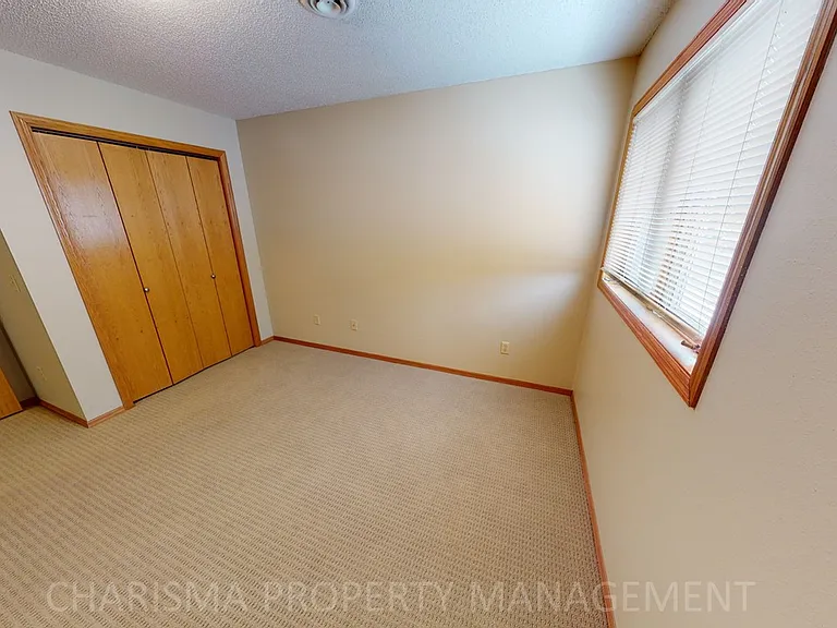 Hoppe Properties — Photo 8
