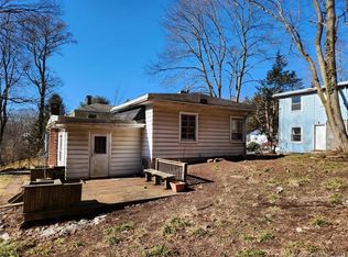 95 Rock Creek Rd, New Haven, CT 06515