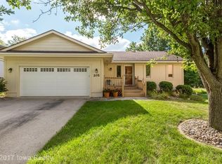 205 Valley West Ct, West Des Moines, IA 50265