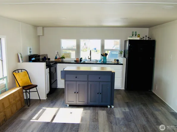 1320 N Oak Harbor Street #162, Oak Harbor, WA 98277