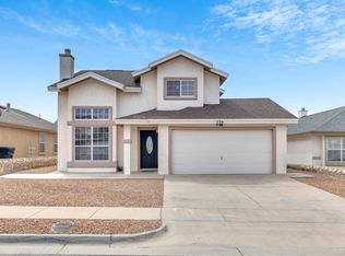 536 Sun Ray Way, Socorro, TX 79928