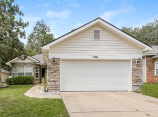 10896 Campus Heights Ln, Jacksonville, FL 32218