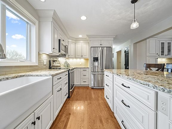 3rd image of 244 Rowley Bridge Rd