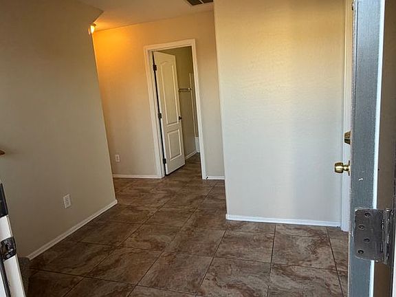 5th image of 16755 N 181st Dr
