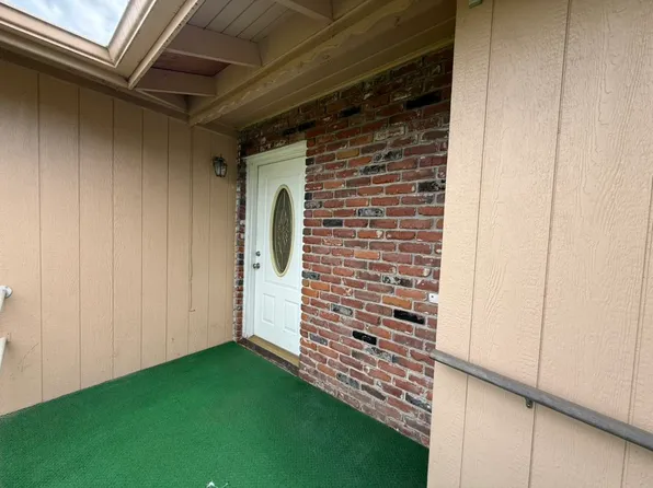 4330 Monroe Ave NE #2, Salem, OR 97301