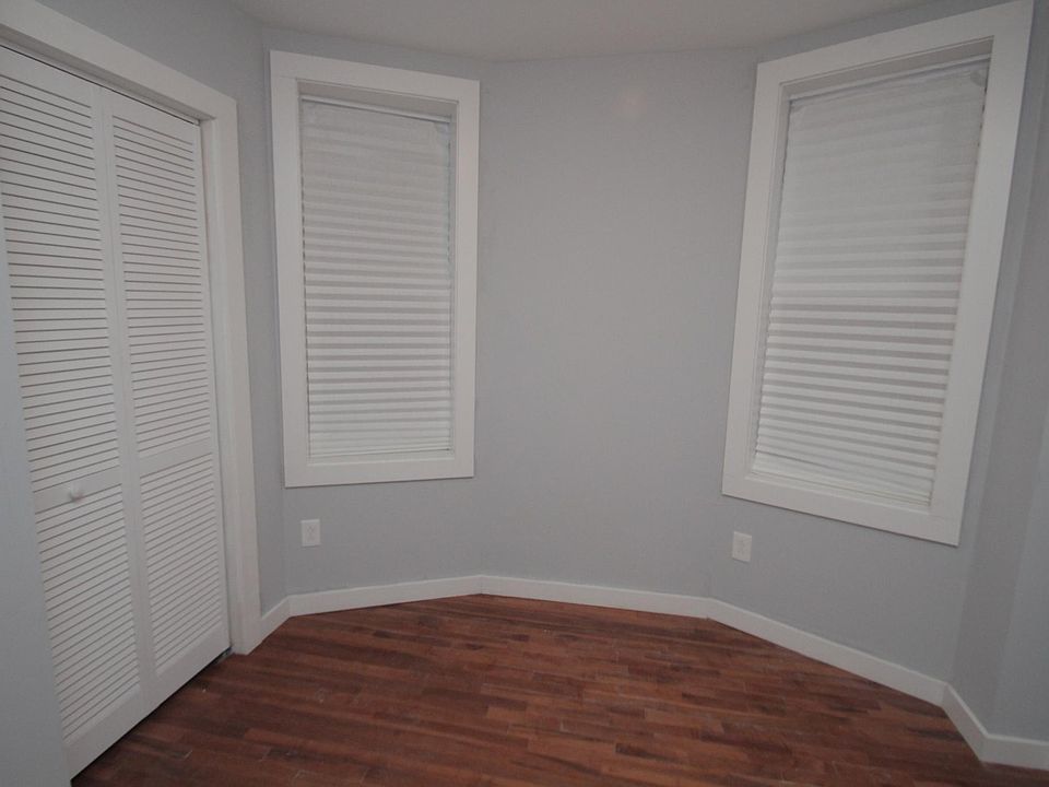 2nd image of 1140 S 52nd St Floor 1