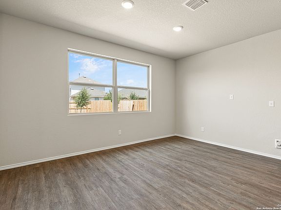5th image of 5119 Sandstone Way