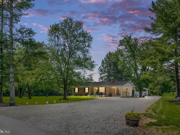 11238 Mitchell Rd, Rapidan, VA 22733