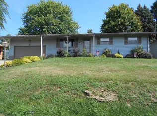 3 Pleasant Hill Rd, Wheeling, WV 26003