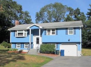 779 Shawsheen St, Tewksbury, MA 01876