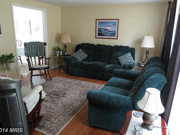 3rd image of 395 Blossom Tree Dr