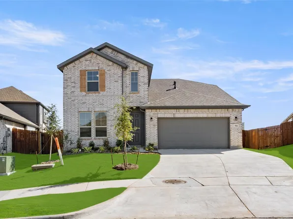 704 Jaguar Rdg, Godley, TX 76044