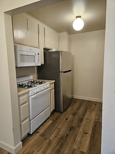 13304 Valleyheart Dr Photo 1