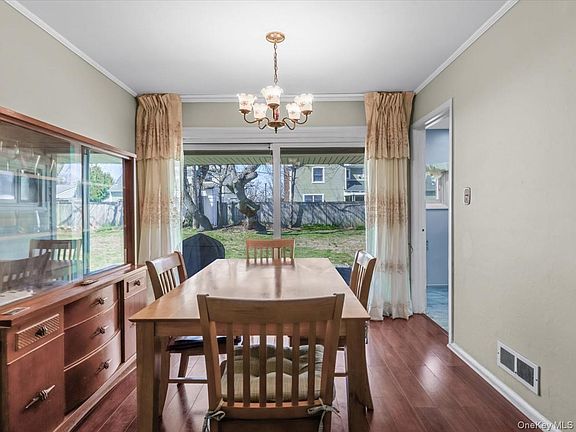5th image of 11 Hewitt Street