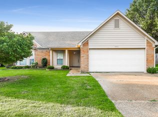 6926 Dovefield Ln, Memphis, TN 38135