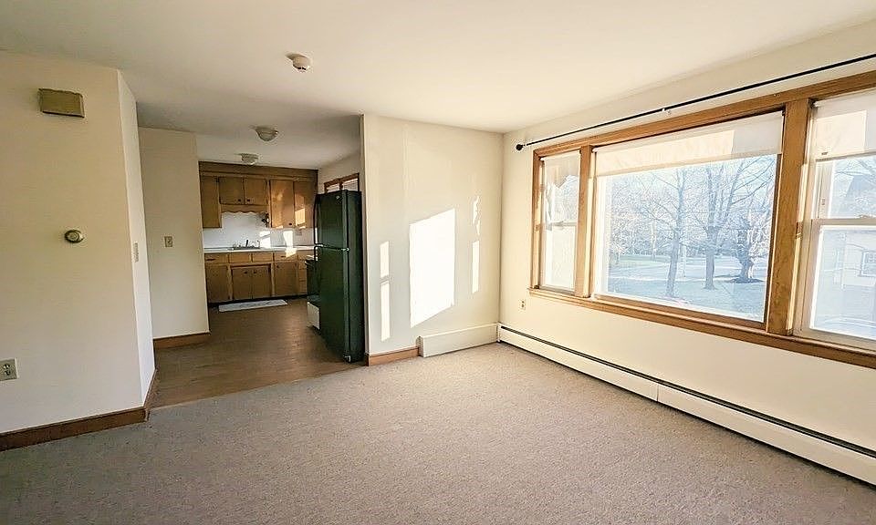 28 Baker St Foxboro MA Zillow