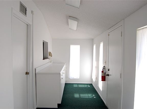 3rd image of 217 Avenue D SW