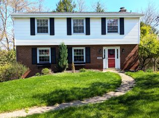 1925 Red Coach Rd, Allison Park, PA 15101