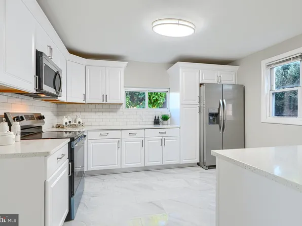 3515 Rhom Rd, Gwynn Oak, MD 21207