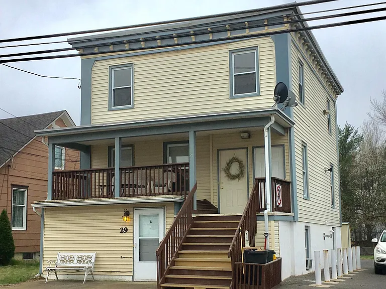 29 Water St #3 — Photo 1