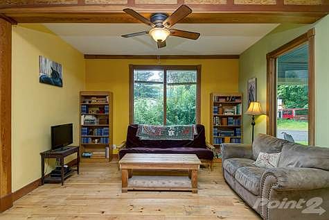 326MeridithLn-15