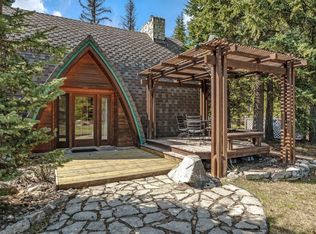 762 Reeder Bay Rd, Nordman, ID 83848