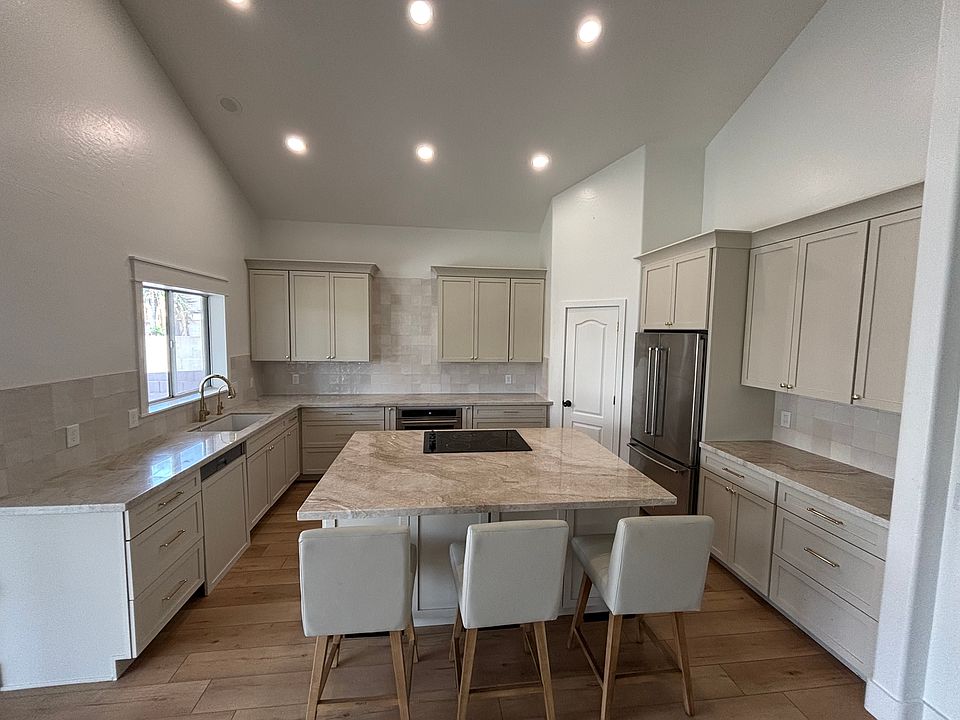 1st image of 4530 E Barbarita Ct
