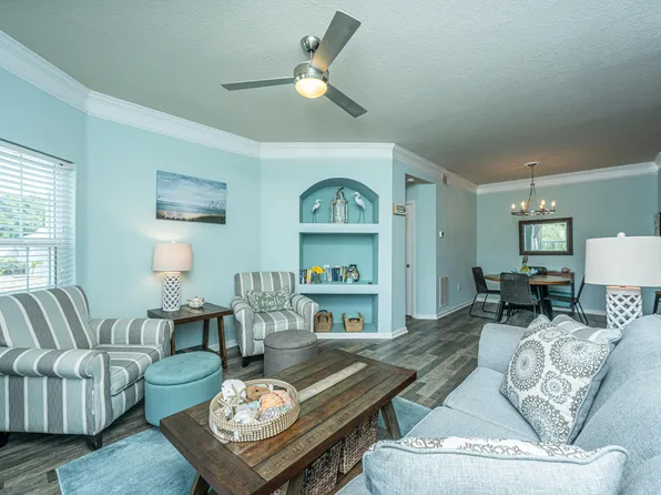 1300 Park West Blvd Unit 213, Mount Pleasant, SC 29466