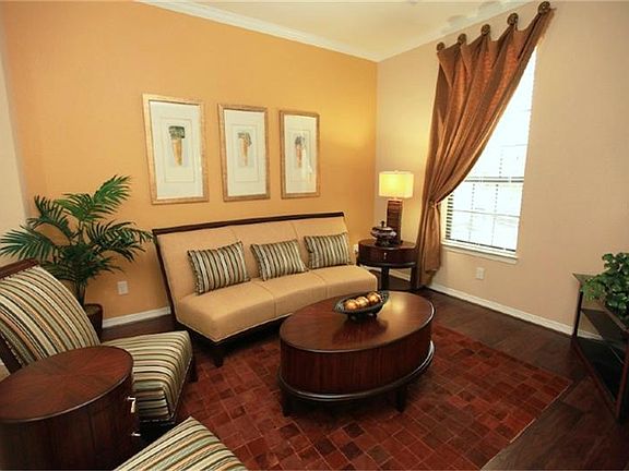 Formal living