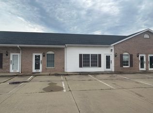 2945 Stanton St #A & B, Springfield, IL 62703