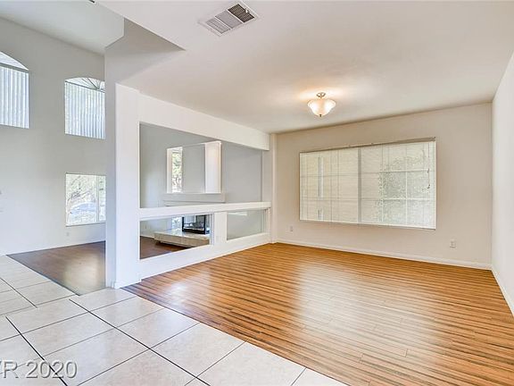 3rd image of 1702 Starlight Canyon Ave