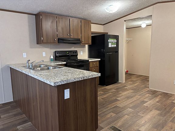 4th image of 500 Webster Rd Lot 308